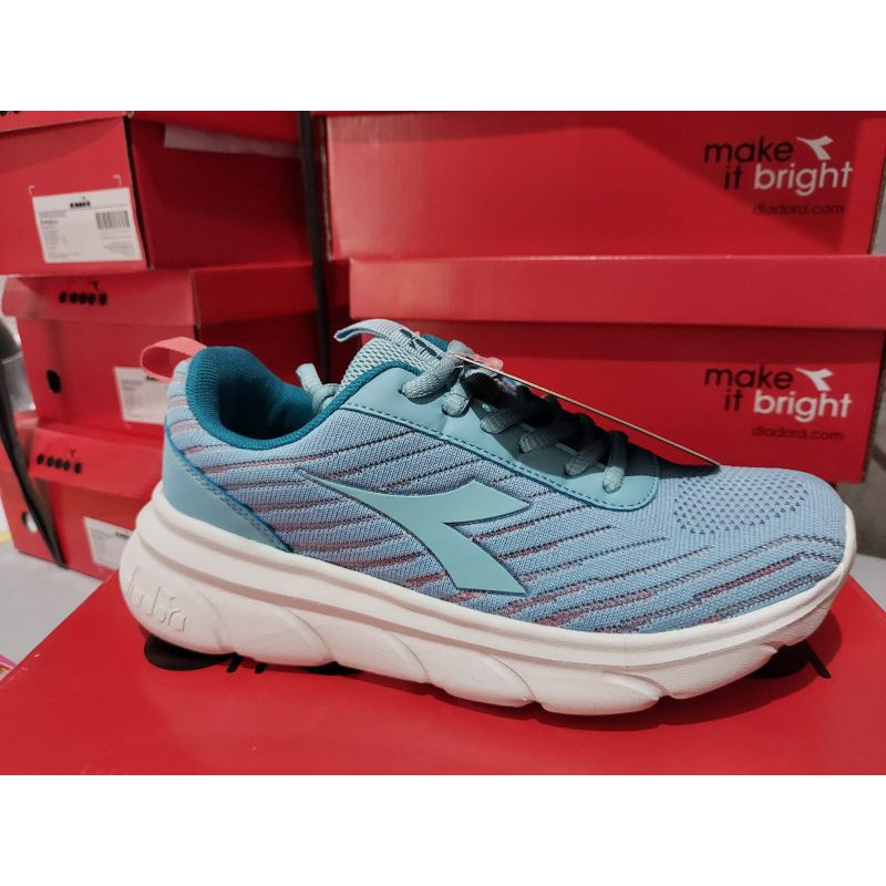 Diadora Empoli Blue DIAX22F0408U Sepatu Olahraga Running Wanita