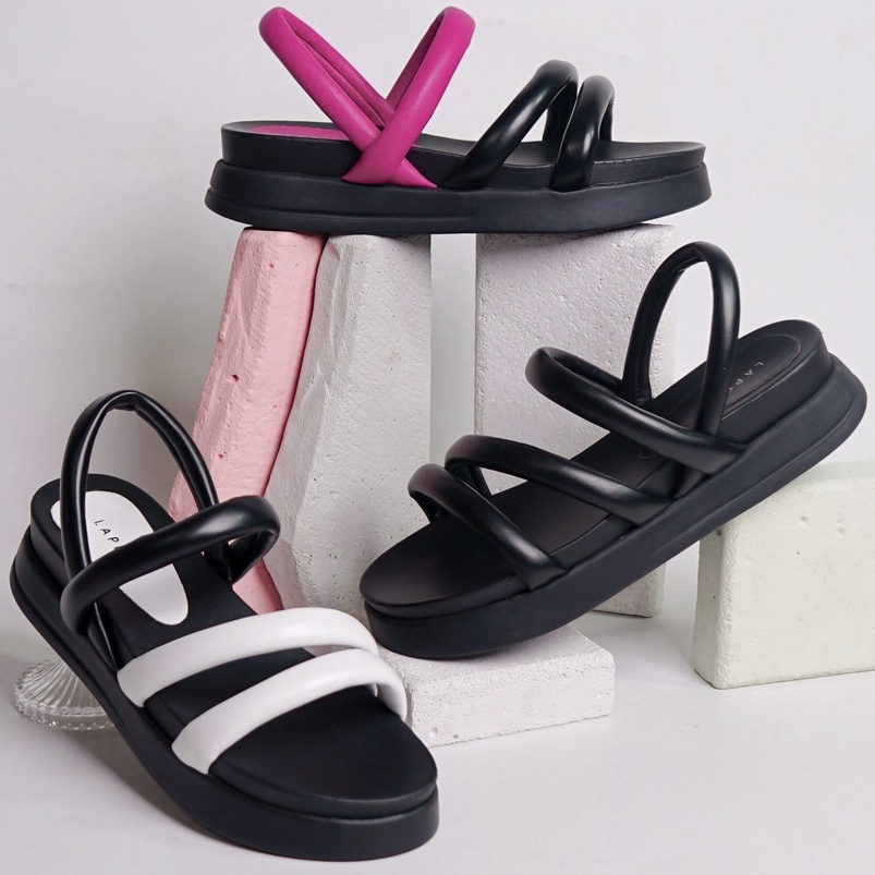 LAPEPA YUK - MEGGY Sepatu Sandal Wanita Wedges Tinggi 5cm Size 36 - 40 Model Silang dua Tali Strap Belakang Hak Sedang Sendal Gunung Beleza Cewek 37 38 39 Belleza Warna All Hitam Black Kekinian Premium Terbaru Shoes Ori Original Mall Official Store Promo