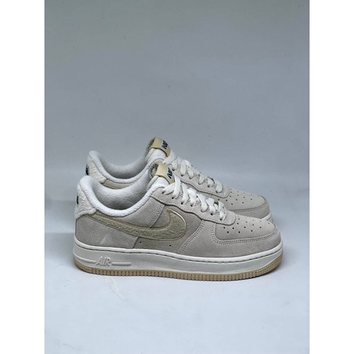 Nike Air Force 1 '07 SE Sanddrift Sherpa (SEPATU PRIA WANITA NIKE ORIGINAL 100% OFFICIAL STORE)