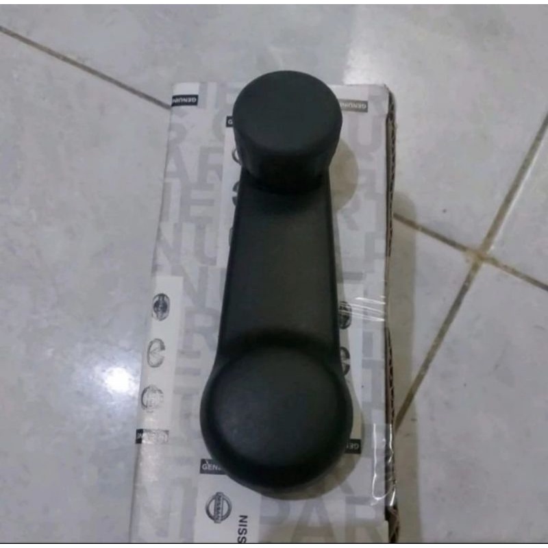 putaran kaca mobil Nissan march Datsun go original hrg satuan atau per pcs