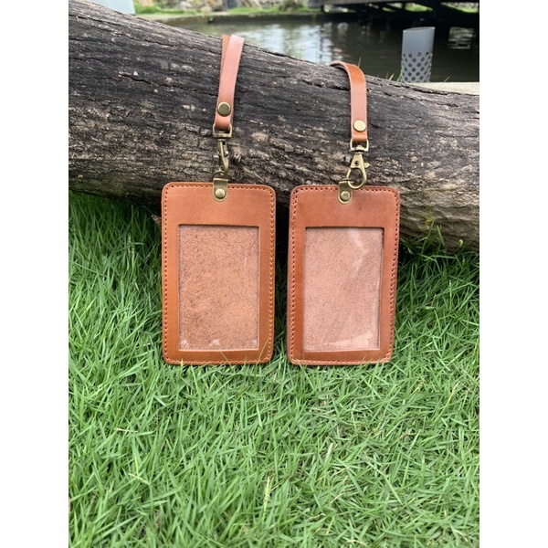 

ID Card Holder Name Tag 100% Kulit Sapi Asli