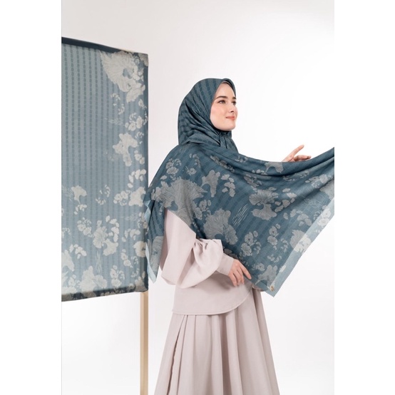 luella scarf by local id