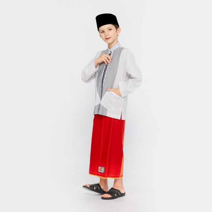 Sarung ATLAS Junior 425 Warna Polos Merah