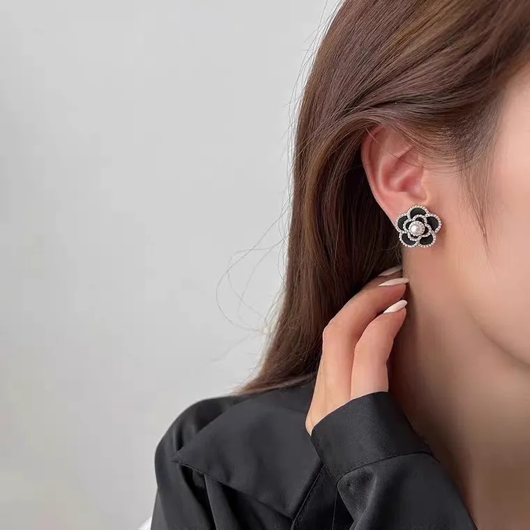 Fashion Mutiara Camellia Anting Tusuk Hypoallergenic Piercing Earring Earings Emas Untuk Perhiasan Aksesoris Wanita