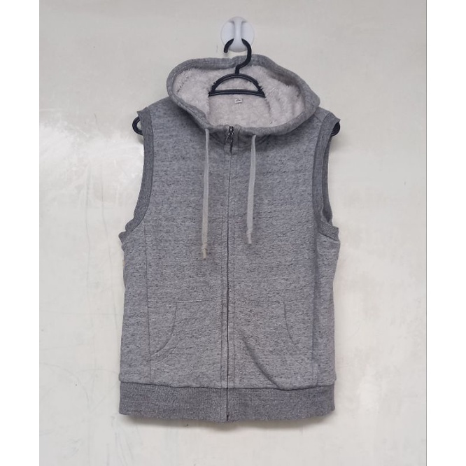 Uniqlo Vest Hoodie Grey (Preloved)