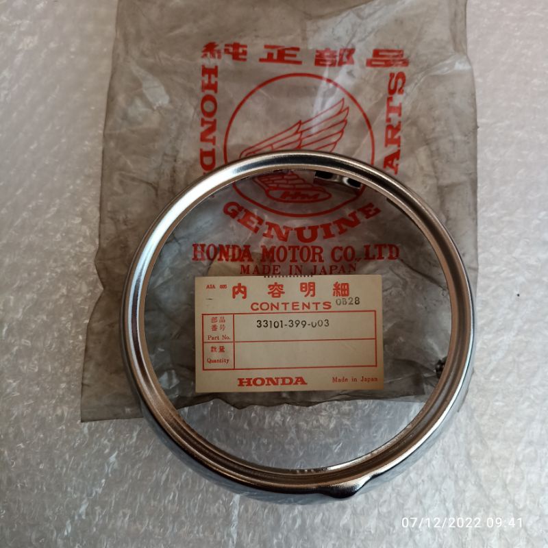 RING LIS LAMPU REFLEKTOR DEPAN HONDA GL100 GL125 GLK PLATINA CB125 TWIN CB 125 TWIN ORI JAPAN 33101-