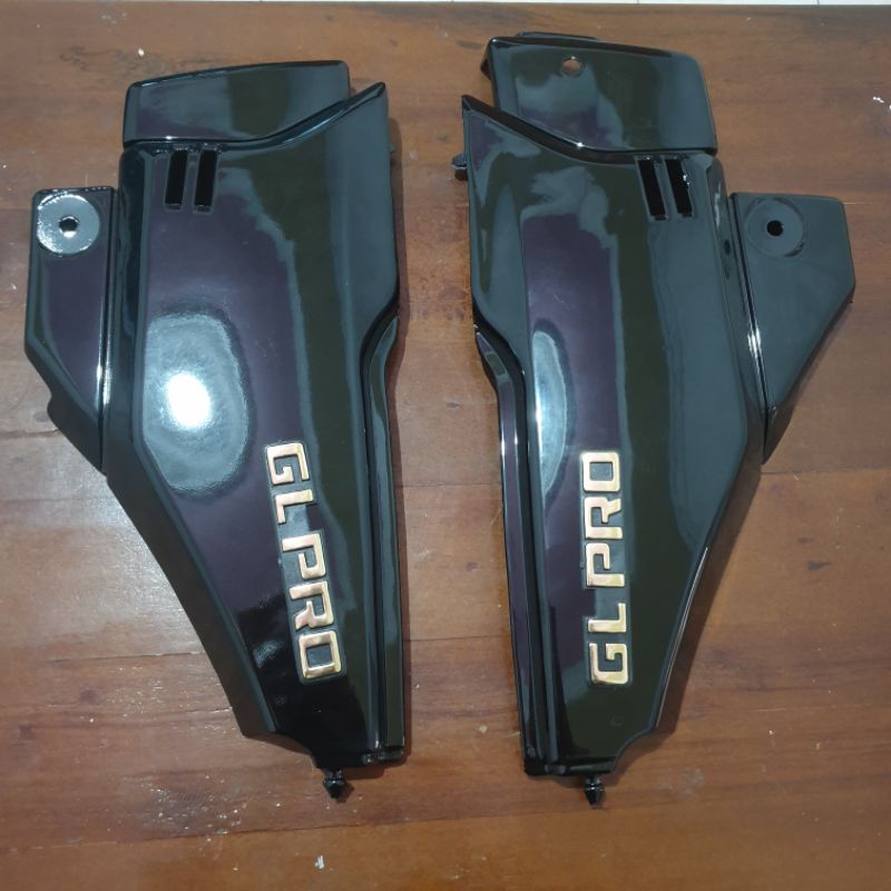 cover bok aki gl pro original tutup aki honda gl pro original set logo