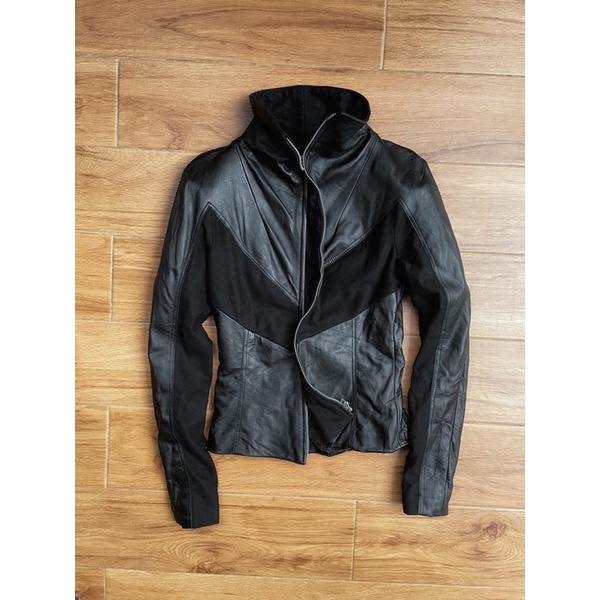 Jaket kulit asli cewek pl bekas second preloved