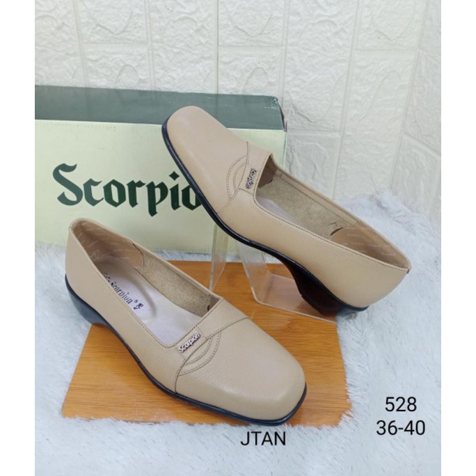 SEPATU WEDGES WANITA SCORPION 528