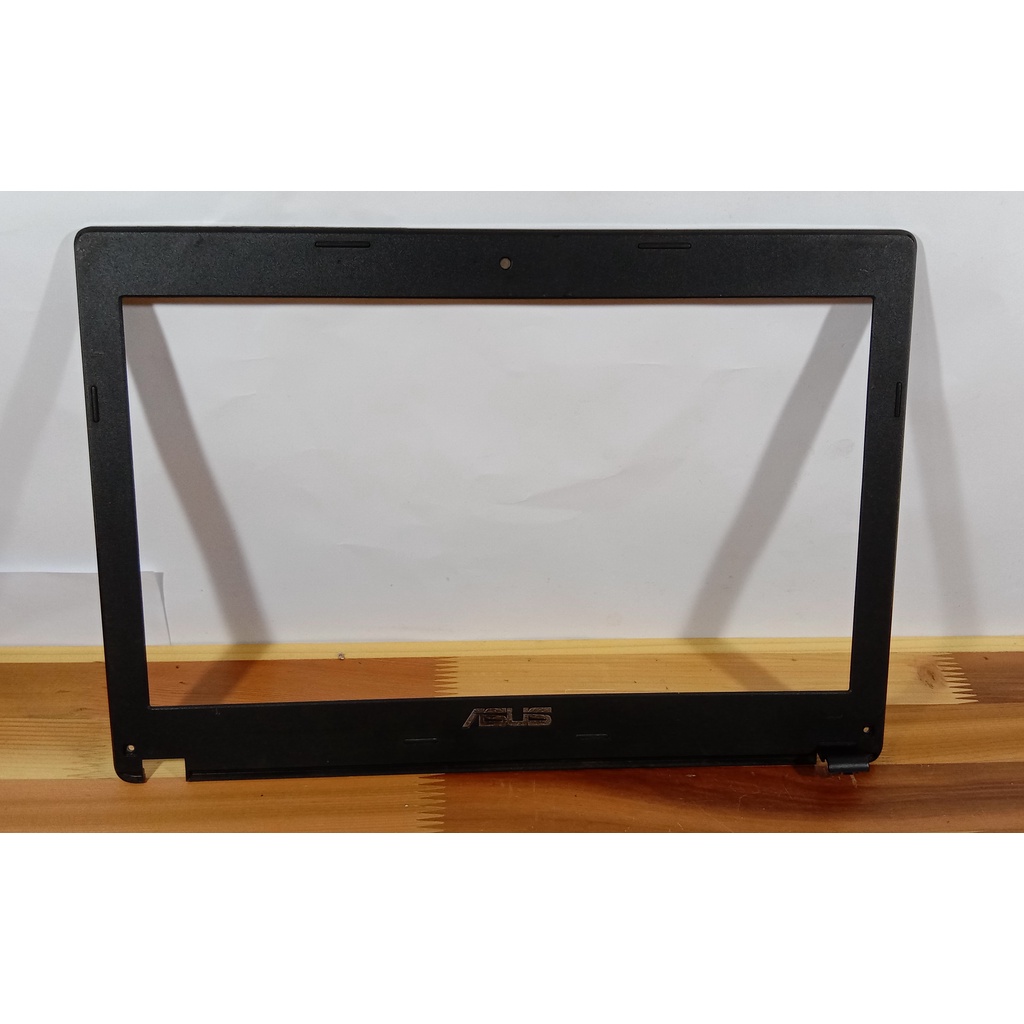 Casing Frame LCD Bezel Depan Cover Laptop Asus X45A X45C X45U - X45U