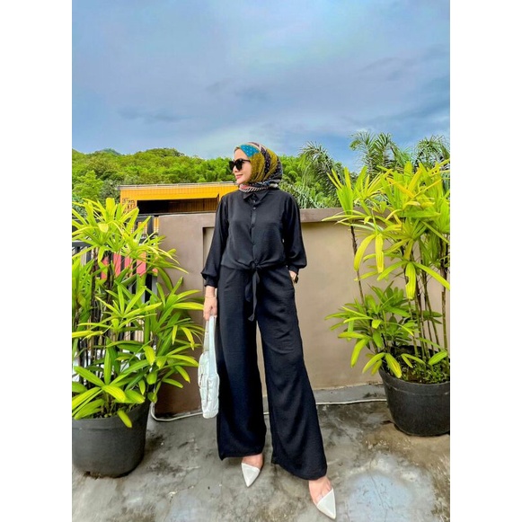 One Set AGNES by MJS