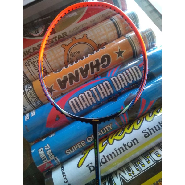 RAKET LINING WIND LITE 800 (combat series)