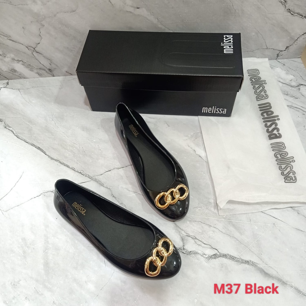 Flat Shoes Wanita Mels M37