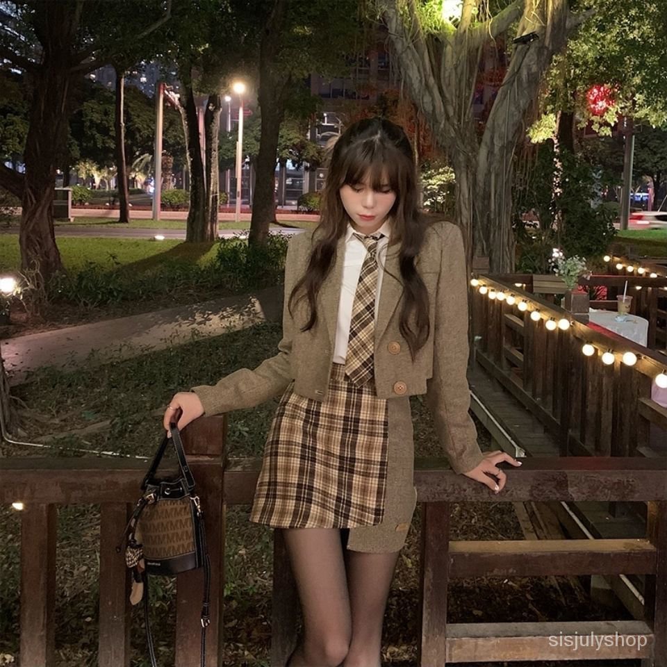 Setelan pakaian gaya kuliah tipis wanita lengan panjang