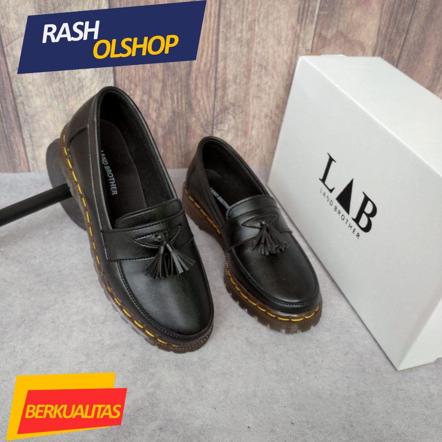 Penny Loafer Wanita Terbaru Sepatu Dokmart Wanita Hitam