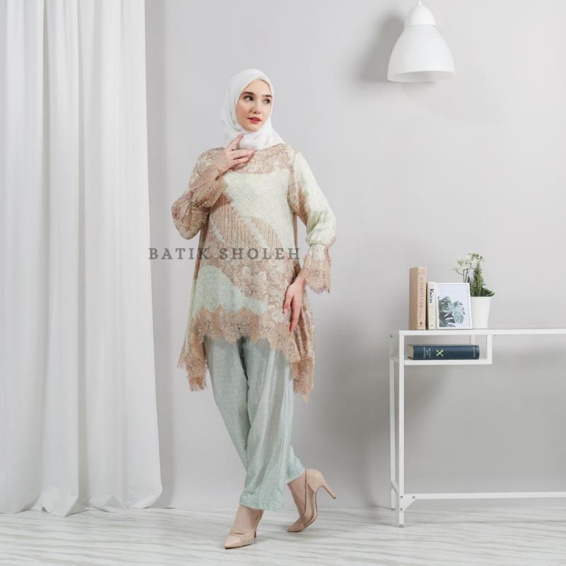 sarah set batik viscose with lace celana kulot