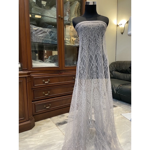 Bahan Kebaya Brukat Lace Halus Chantily Semi France Shantily Beverly Warna Silver Grey