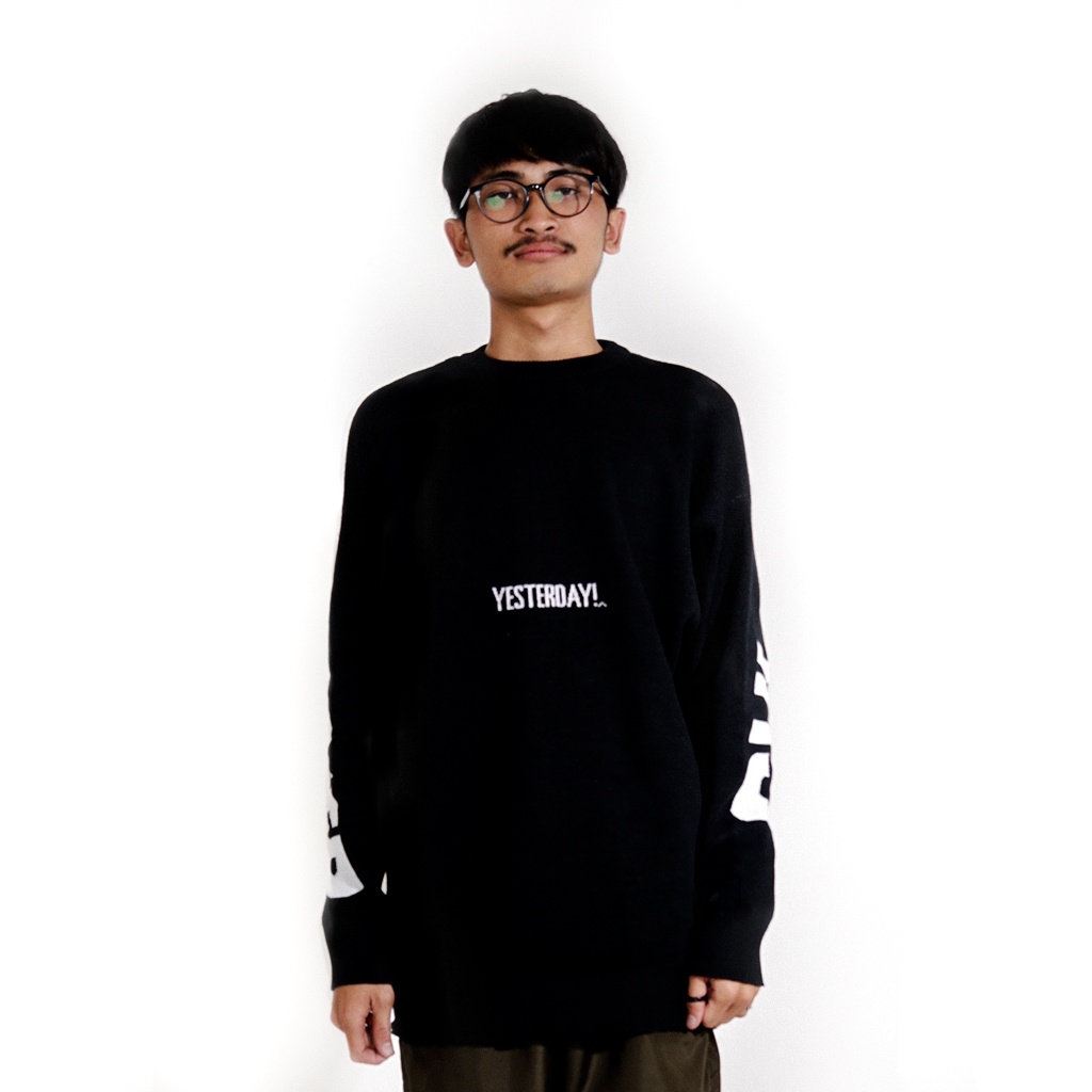 Yesterday–Crewneck Pria Wanita Rajut Knit Distro Kece Tebal Sweater Keren Premium Original Hitam Dom