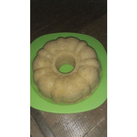 

Bolu Pisang Kukus (Rojanah Cake)