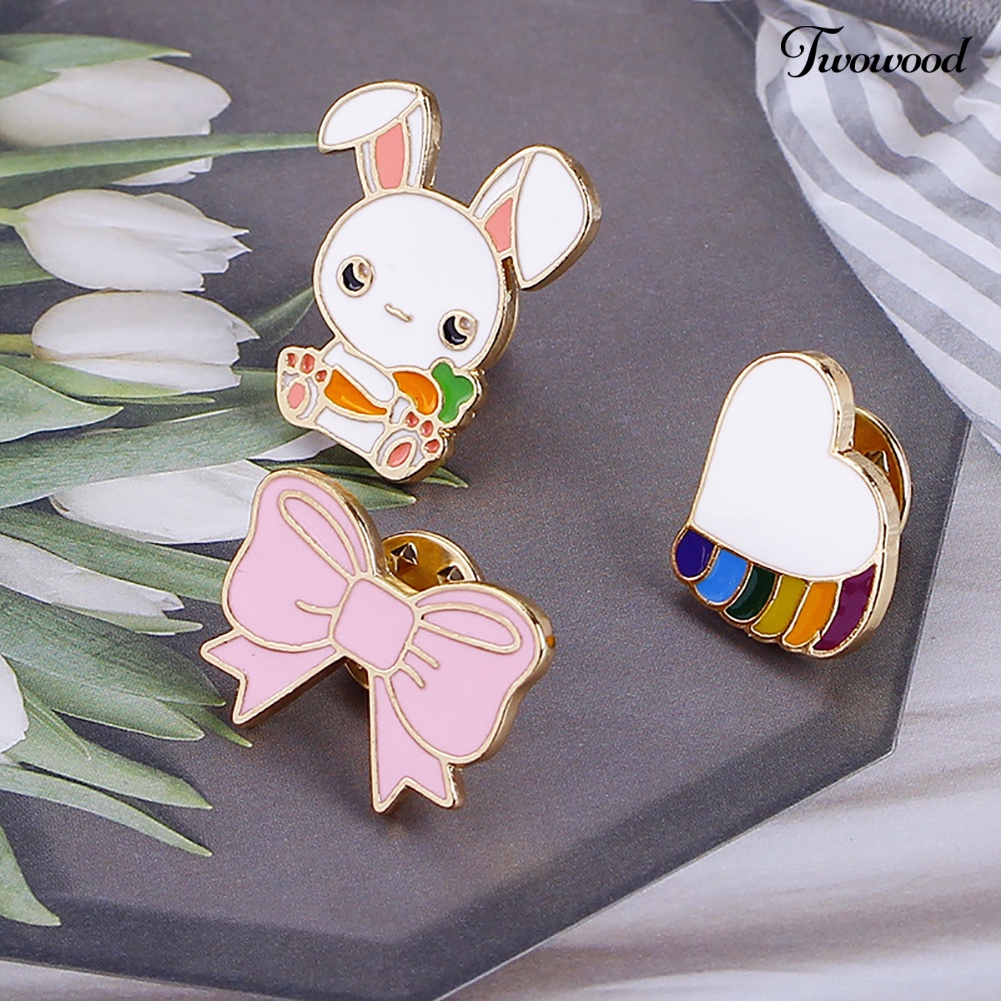 Twowood Lucu Kartun Enamel Bros Pin Motif Hewan Kelinci Pakaian Lencana Perhiasan Dekor