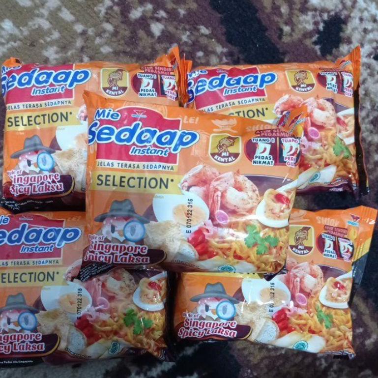 

(H-Q2Q㊛) Mie Sedaap Instant Selection Singapore 1 Dus isi 40 pcs / Singapore / Singapore Spicy Laksa langsung kirim