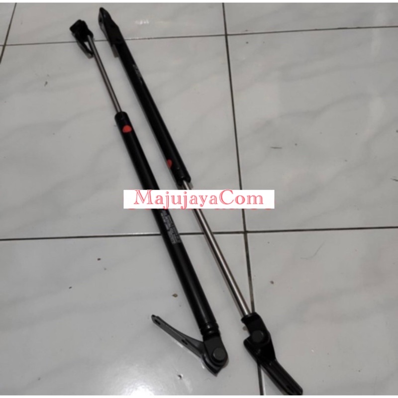 Shock bagasi/skok pintu belakang kijang krista original