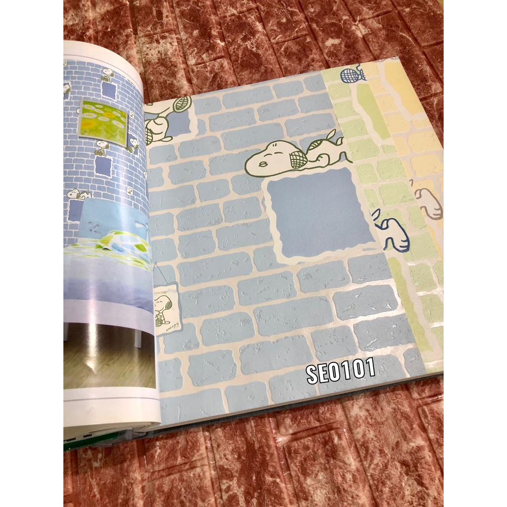 Wallpaper Dinding Anak Motif Snoopy Bata Embos Biru Putih Hijau Sunshine 2