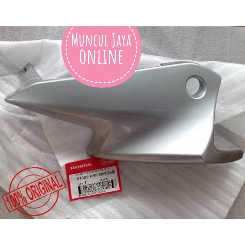 61302-KSP-B00DSM Cowl R FR Kuping lampu Mega Pro Mono Shock Silver Kanan