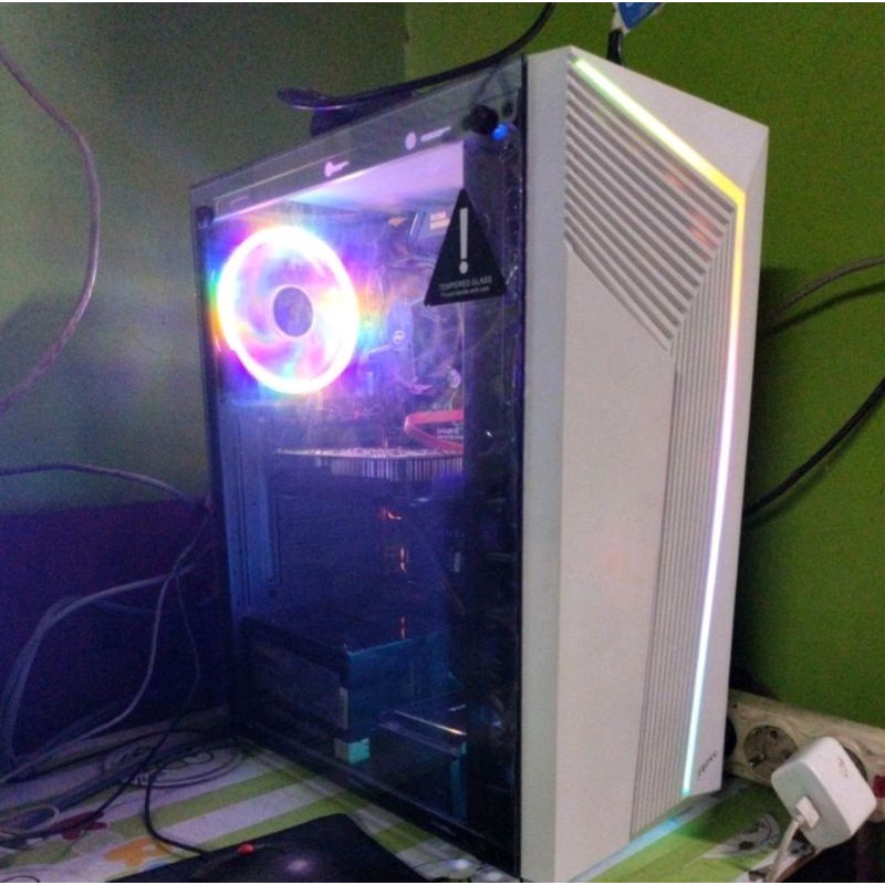 Komputer gaming/desain Core i5 ram 8gb ssd 120gb siap pakai