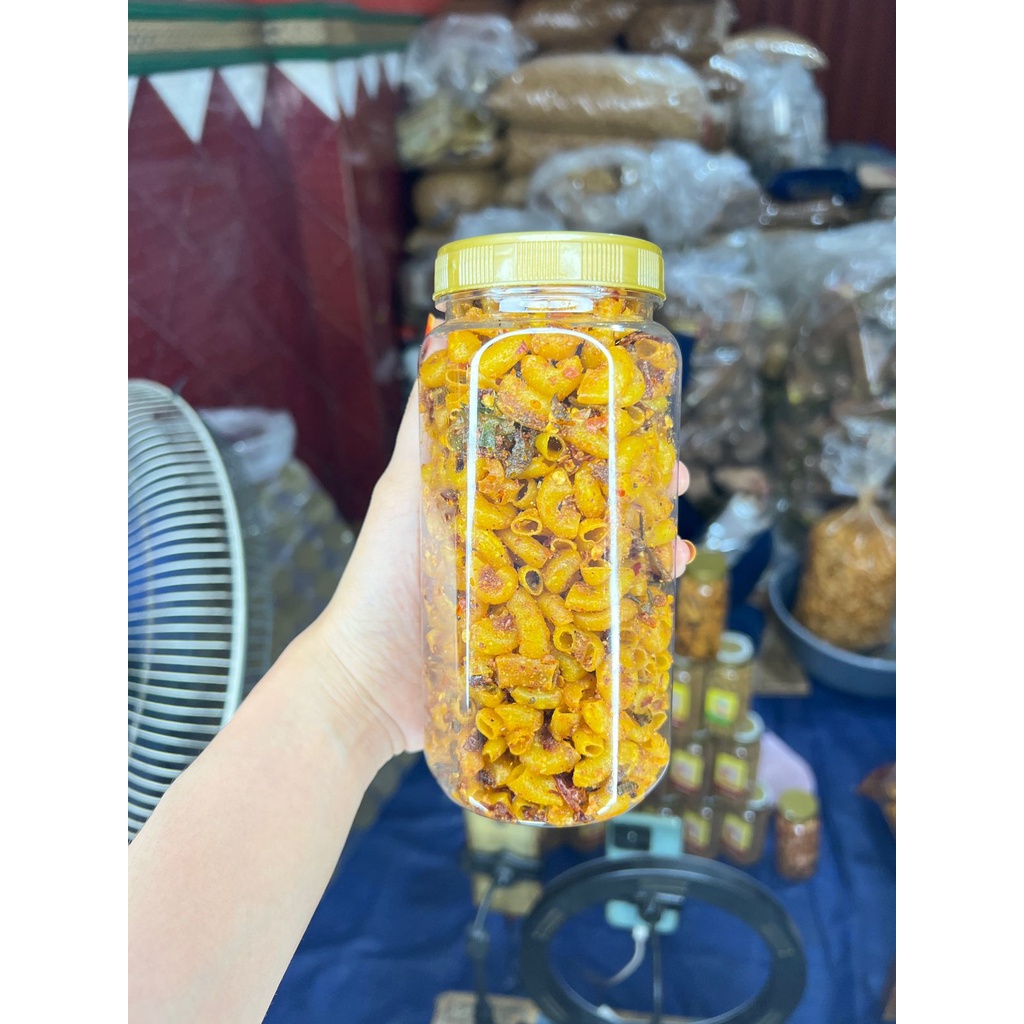 MAKARONI PEDAS DAUN JERUK SANJAYA