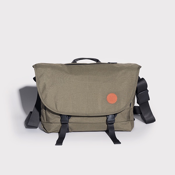 CRUMPLER MESSENGER BAG - BRACE BRACE