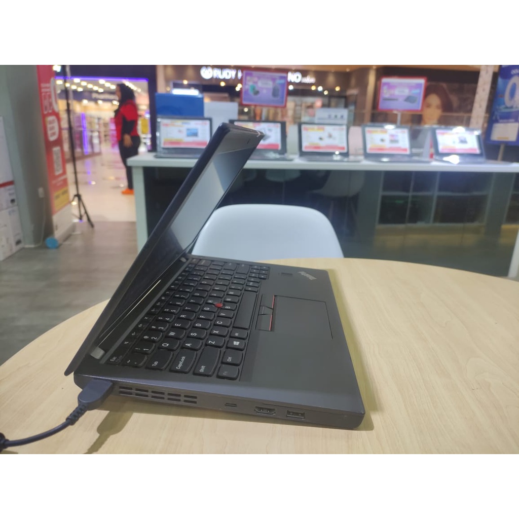 Laptop Thinkpad X260/X270 Core i5 Gen6 6200U 6300U RAM 16GB SSD 512GB HD IPS Windows 10 Pro Bergaransi Original