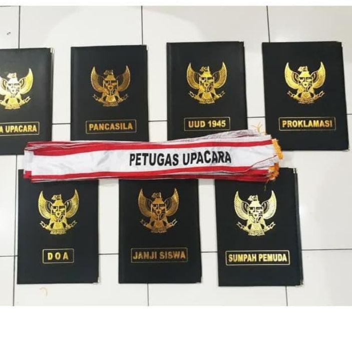 

Miliki MAP PERLENGKAPAN UPACARA ISI 7 MAP DAN 12 SELEMPANG ジ