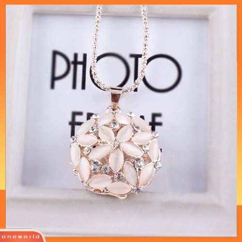 [WONE] Wanita Berlian Imitasi Mengkilap Berongga Bunga Liontin Rantai Panjang Sweater Kalung Perhiasan