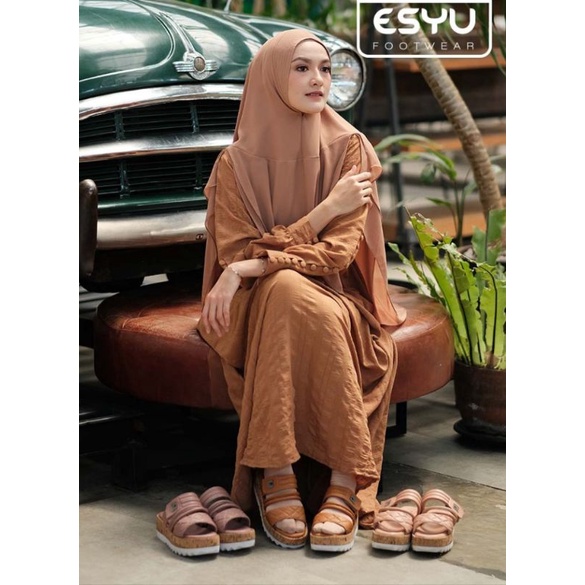 ESYUFOOTWEAR - BELLONA SERIES - Sepatu Wedges