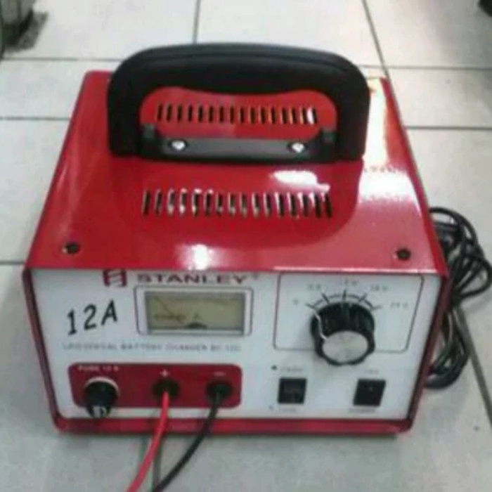 Battery charger accu mobil 12 A - alat cas accu 12 A - mesin cas aki