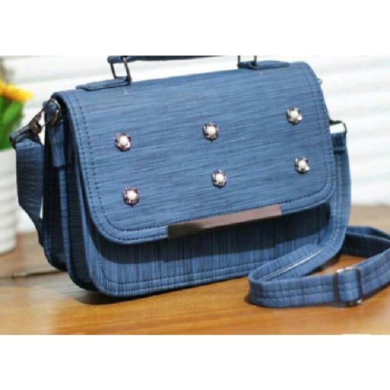 Tas Selempang Wanita Model Terbaru Biru Tua