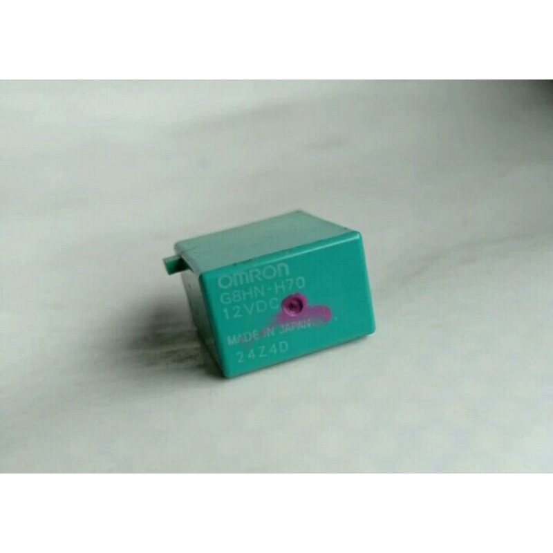 relay omron 12v 4 kaki