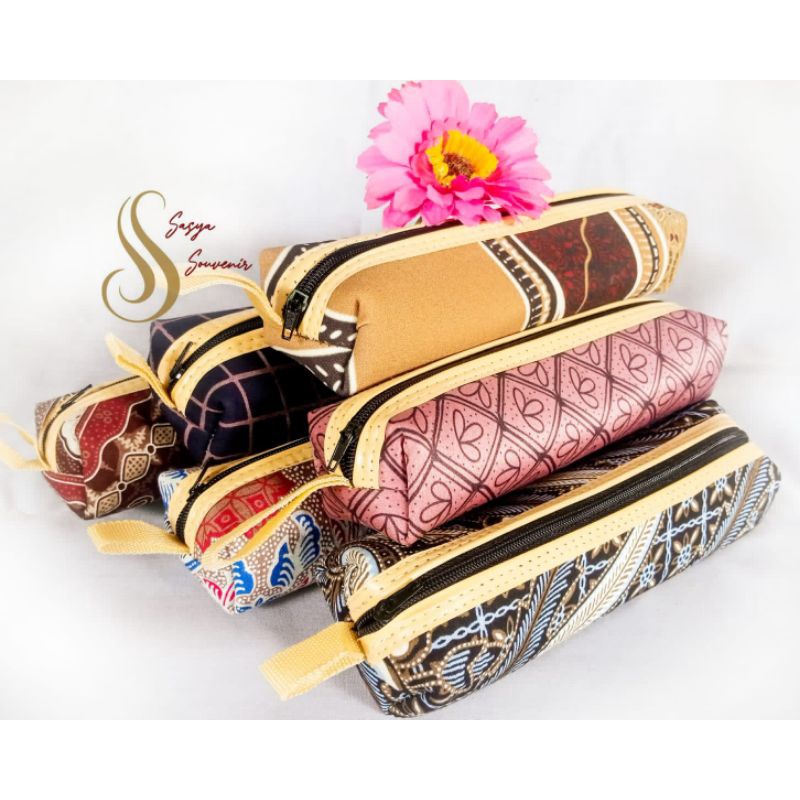 

SOUVENIR TEMPAT PENSIL BATIK MURAH KHAS JOGJA SOUVENIR POUCH BATIK SOUVENIR PERNIKAHAN MURAH