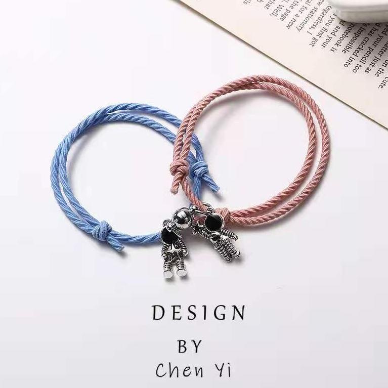 ⇕ 2 Pcs Sepasang Gelang Tali Karet Magnet Desain Astronot Kuromi Cinnamoroll Untuk Pria Dan Wanita G