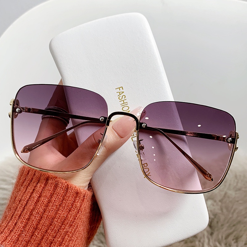 Luxury Brand Design Vintage Tanpa Bingkai Berlian Imitasi Kacamata Hitam Wanita Pria Fashion Lensa Gradasi Kacamata Matahari Nuansa Untuk Perempuan