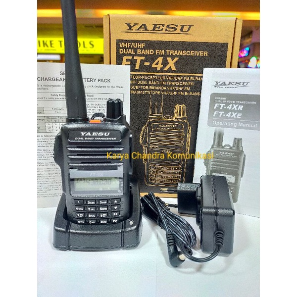 HT YAESU DUAL BAND FT-4X MUSEN