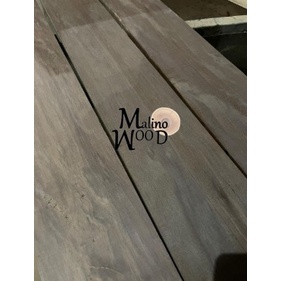 papan kayu besi kayu ulin tua tebal 2 Cm lebar 8 Cm