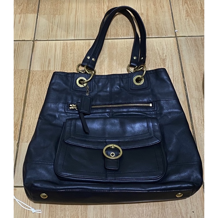 ⛔️SOLD⛔️ Coach Blecker Tote Bag - Black