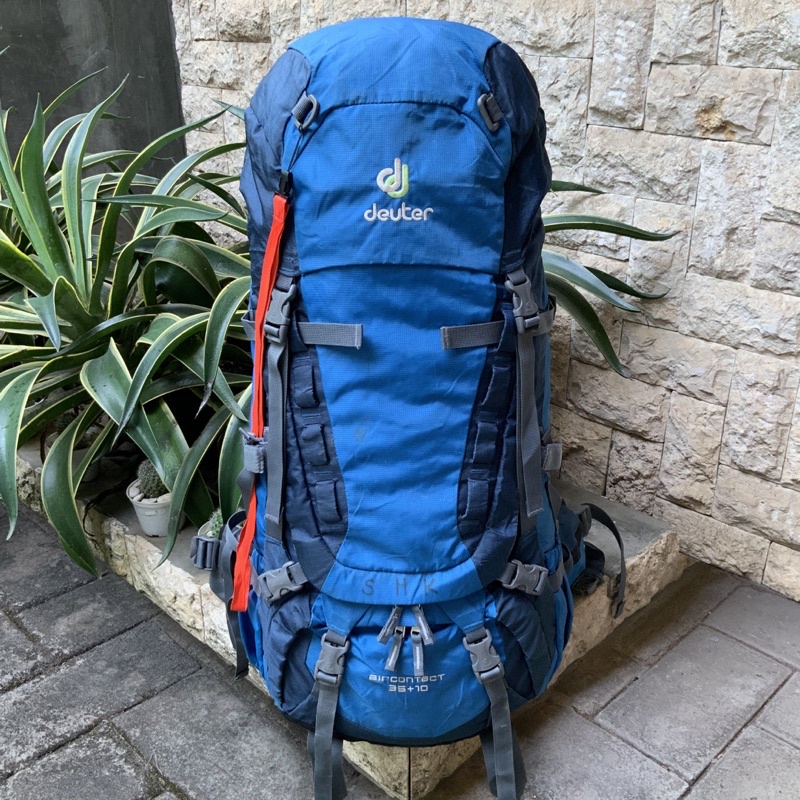 DEUTER AIRCONTACT 35+10L BACKPACK CARRIER