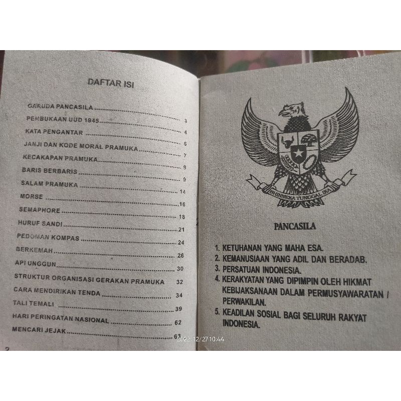 Buku saku pramuka