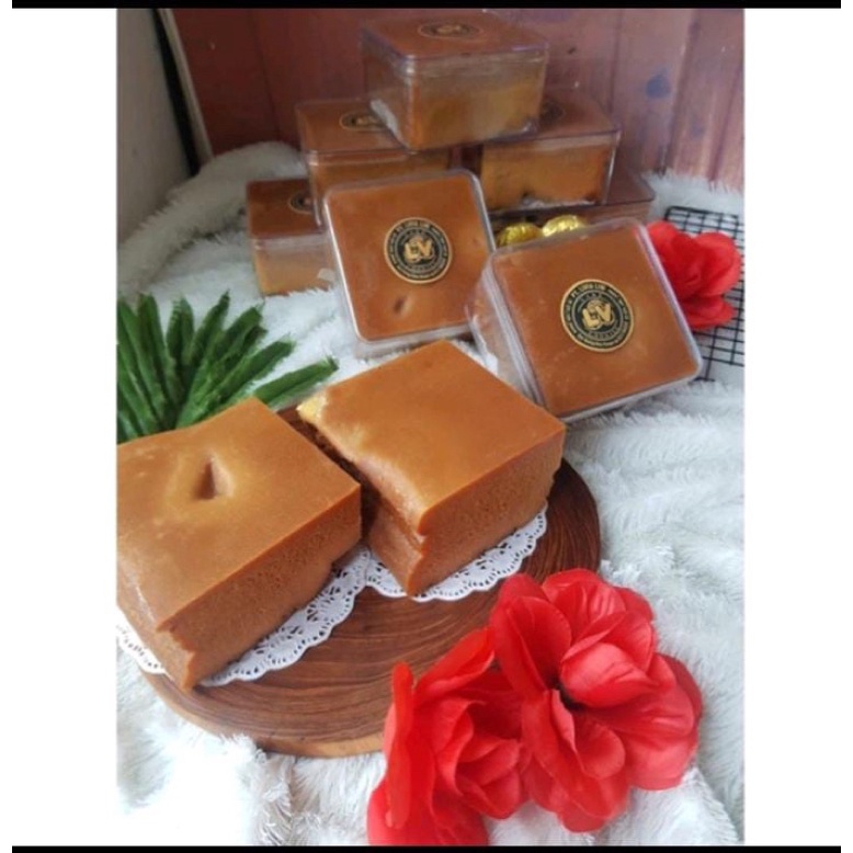 

kue 8 jam mini khas palembang ukrn 10x10cm