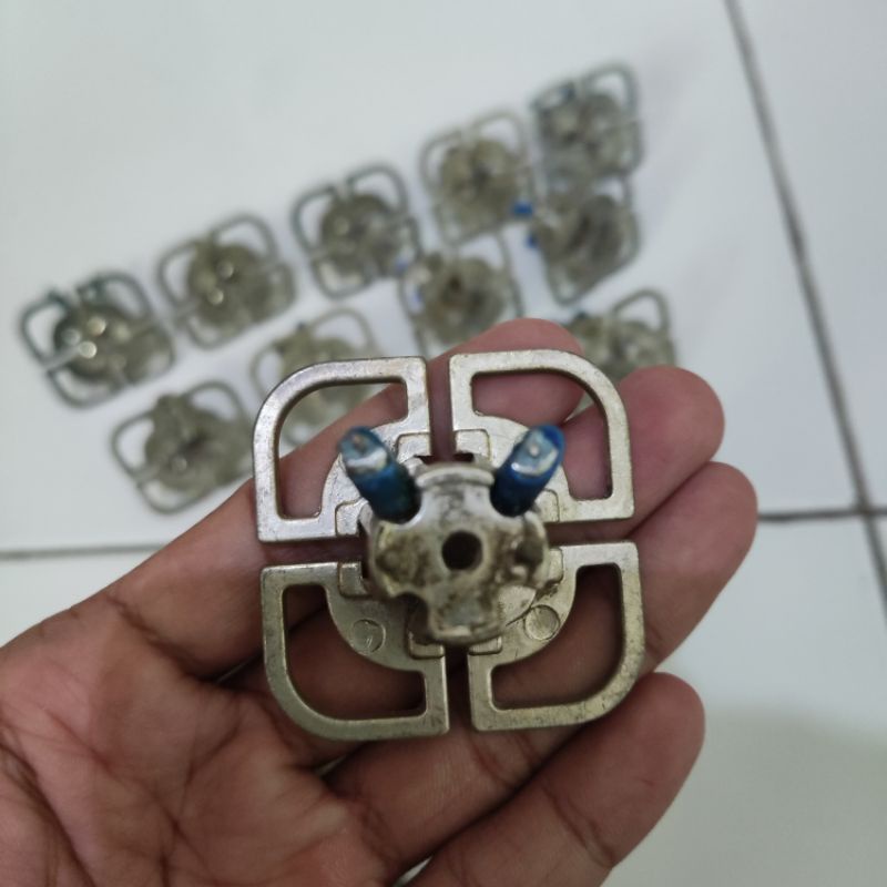 KATHREIN KATRIN Antenna ex BTS Model J Tanpa Cincin Penguat Sinyal Modem