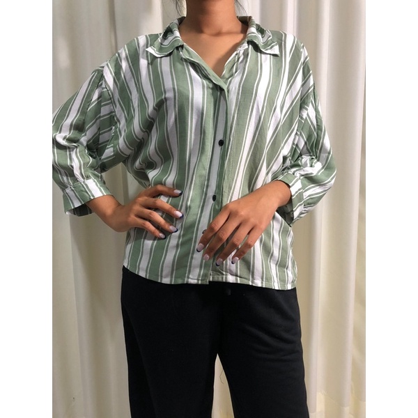 KEMEJA OVERSIZE BATWING GARIS