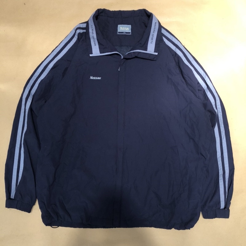 nassau vtg tracktop